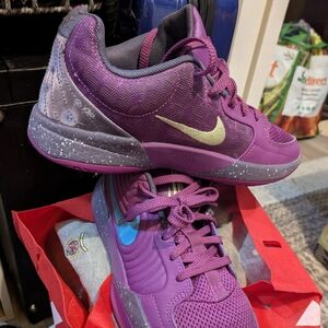 Nike Kids Shoes in Purple and Blue